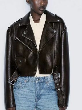 Cropped Zara biker jacket